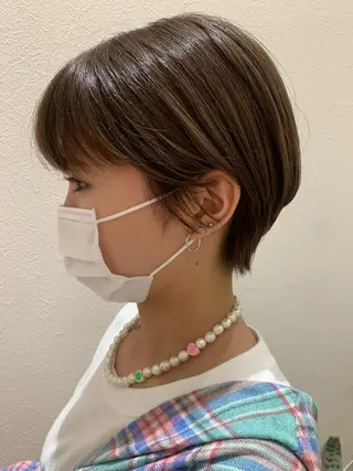ショート hub hair レイヤー/透明感のヘアスタイル