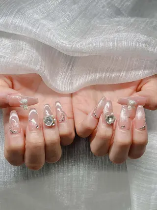 ネイル Lee Nailsのネイルデザイン