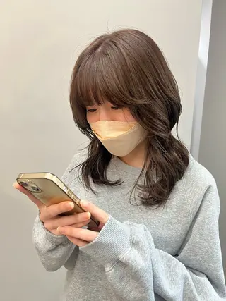 セミロング ROCCO east MIYOのヘアスタイル