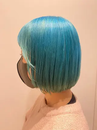 ショート カラー kawabe maikoのヘアスタイル