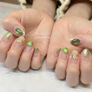 ネイル .. momoko🕊のネイルデザイン