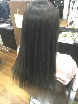 ロング カラー 東條 克義のヘアスタイル