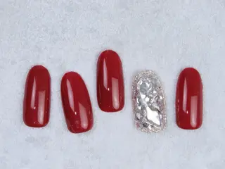 ネイル 長谷川 奈緒美のネイルデザイン