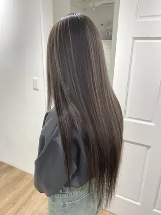 ロング カラー ハイライト⭐️上野 高広のヘアスタイル