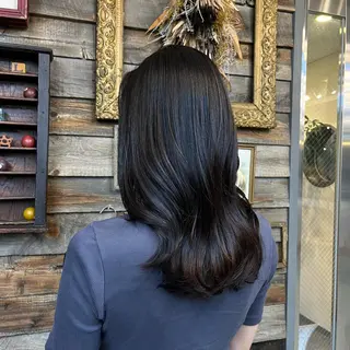セミロング カラー 川崎 かなでのヘアスタイル