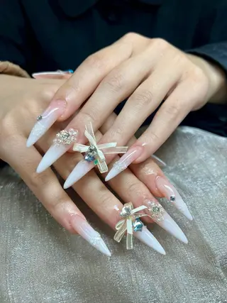 ネイル HaNa_ Noiranailのネイルデザイン