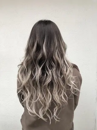 ロング hair make belle所属・國生 香織のヘアスタイル