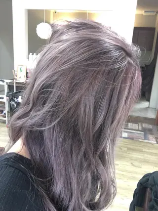 ロング カラー Mikuri 【Little】のヘアスタイル