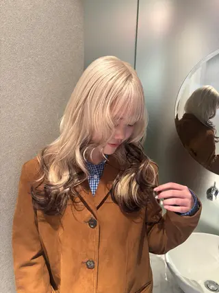 ロング カラー ヘアアレンジ ハッシュカット/ ミルクティー/ みうのヘアスタイル