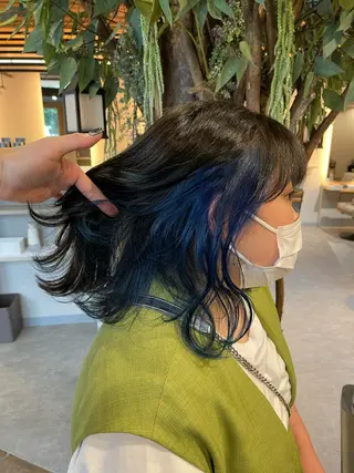 ミディアム 市村 香多のヘアスタイル