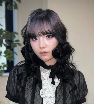 ロング カラー クロギ リョウのヘアスタイル