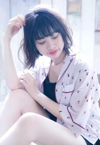 ミディアム カラー ヘアアレンジ ミニボブ/ブリーチ 🌈MISATOのヘアスタイル