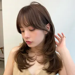 セミロング minami🤎 レイヤーカットのヘアスタイル