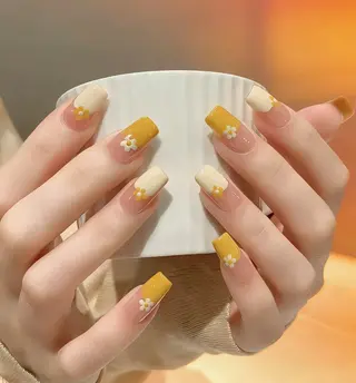 ネイル YK ネイルサロンのネイルデザイン