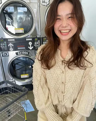 ミディアム カラー パーマ ヘアアレンジ メンズ キッズ ネイル マツエク・マツパ 🫧垢抜けヘア🫧 SHIORIのヘアスタイル