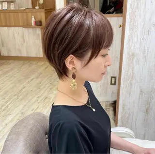 ショート 小野 明日香のヘアスタイル