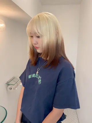 ミディアム 垢抜け透明感カラー 🧚🏻♀️ミユウのヘアスタイル