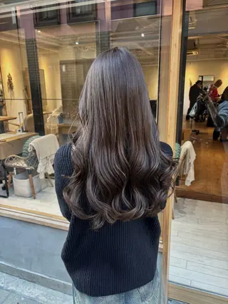 ロング カラー newi 京橋 【yuuki】のヘアスタイル