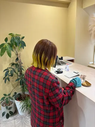 ショート カラー SABO /透明感カラー/美髪のヘアスタイル