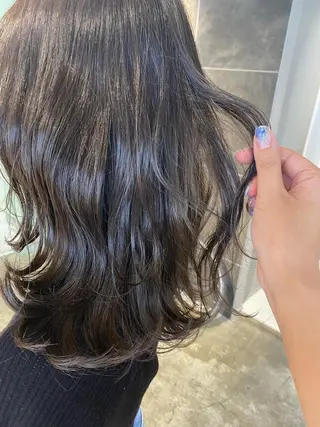 ミディアム カラー ヘアアレンジ メンズ キッズ ネイル 透明感カラー🤎 ゆりのヘアスタイル