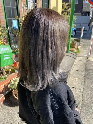 ミディアム カラー 大坪 拓斗のヘアスタイル