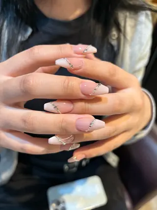 ネイル Miyu(ミユ) 【 cutill 】のネイルデザイン