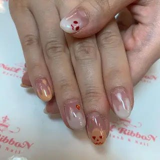 ネイル ネイルリボン 受付スタッフのネイルデザイン