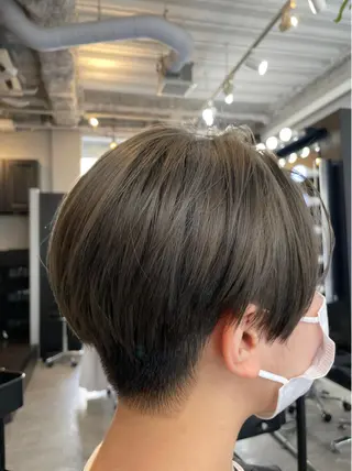ショート カラー ブリーチなし透明感 タケザワミキのヘアスタイル