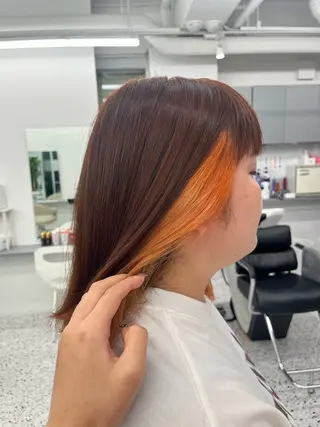 カラー 安藤 亜由樹のヘアスタイル