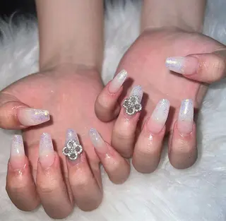 ロング mao .のネイルデザイン