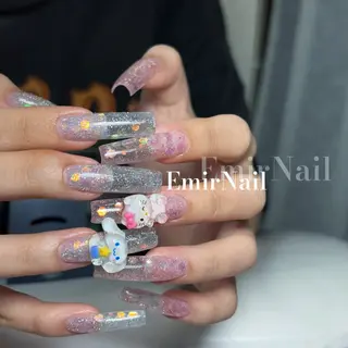 ネイル Emir Nailのネイルデザイン