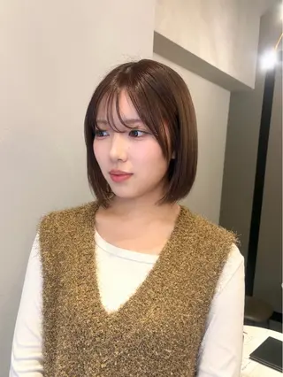 ミディアム カラー 伊藤 榛香のヘアスタイル