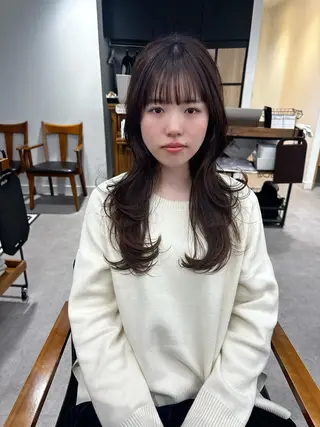ロング カラー パーマ ヘアアレンジ メンズ キッズ レイヤーカット 🌿透け感カラーのヘアスタイル
