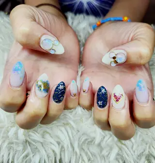 ネイル 八木 香澄のネイルデザイン