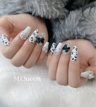 ネイル MQueen ネイルサロンのネイルデザイン