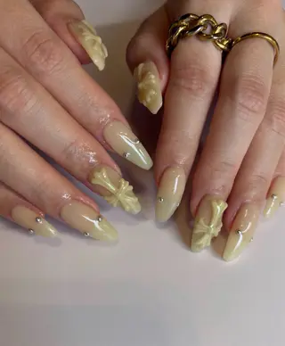 ネイル Nailsalon Olu所属・ネイリスト Nanaのネイルデザイン