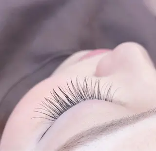 マツエク・マツパ そそ　喜 多のヘアスタイル