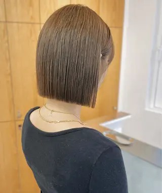ショート Misaki /ボブ/縮毛矯正のヘアスタイル