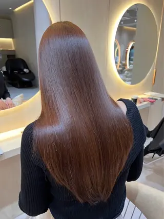 セミロング ❤️ブリーチなし💚 ダブルカラー平野実花のヘアスタイル