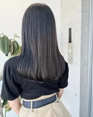 セミロング カラー パーマ ヘアアレンジ 透明感/オリーブ/ グレージュ/YUKAのヘアスタイル