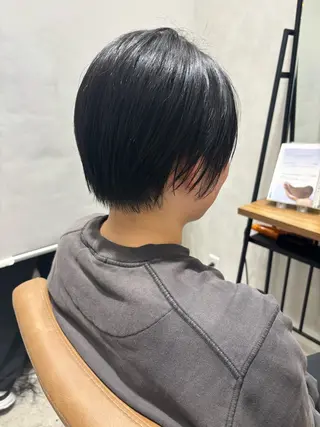 ショート 🥇赤み消しカラー／ 髪質改善の匠🥇のヘアスタイル