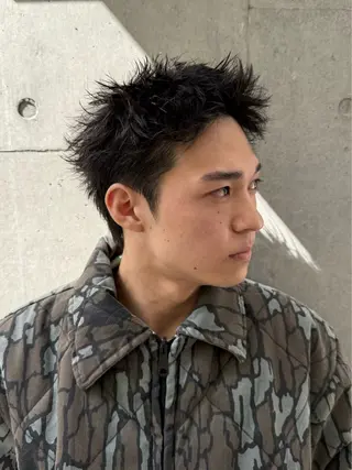 パーマ メンズ 豊崎 佑輔のヘアスタイル