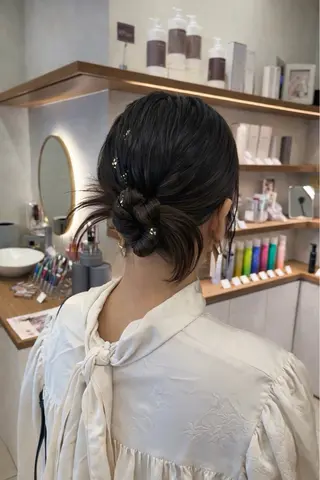 ヘアアレンジ Miwa🦋渋谷/ 透明感カラー/セットのヘアスタイル