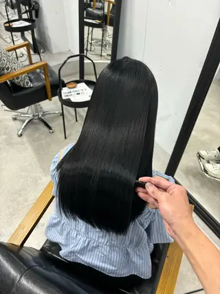 ロング カラー マツダ レンのヘアスタイル