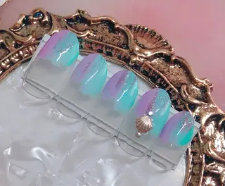 ネイル CROWN プライベートサロンのネイルデザイン