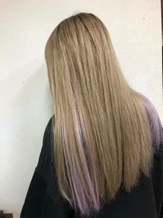 カラー ダブルスキルエクステ /羽エクステ白石宇由のヘアスタイル