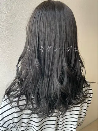 セミロング カラー 沢田 瞳のヘアスタイル