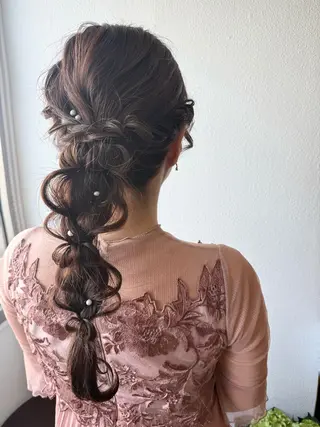 ロング ヘアアレンジ 陰山 友咲のヘアスタイル