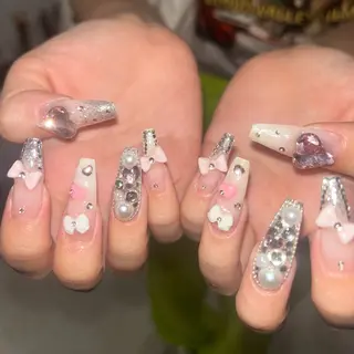 ネイル MODA MANAMIᵕ̈のネイルデザイン