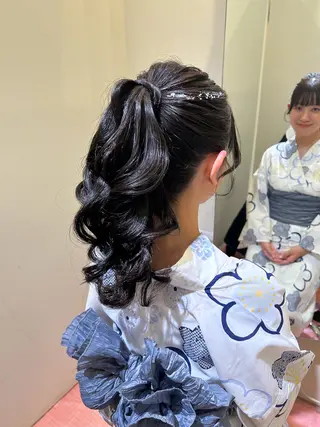 ヘアアレンジ ボウ🪞ヘアセット /メイク/マツパのマツエク・マツパデザイン
